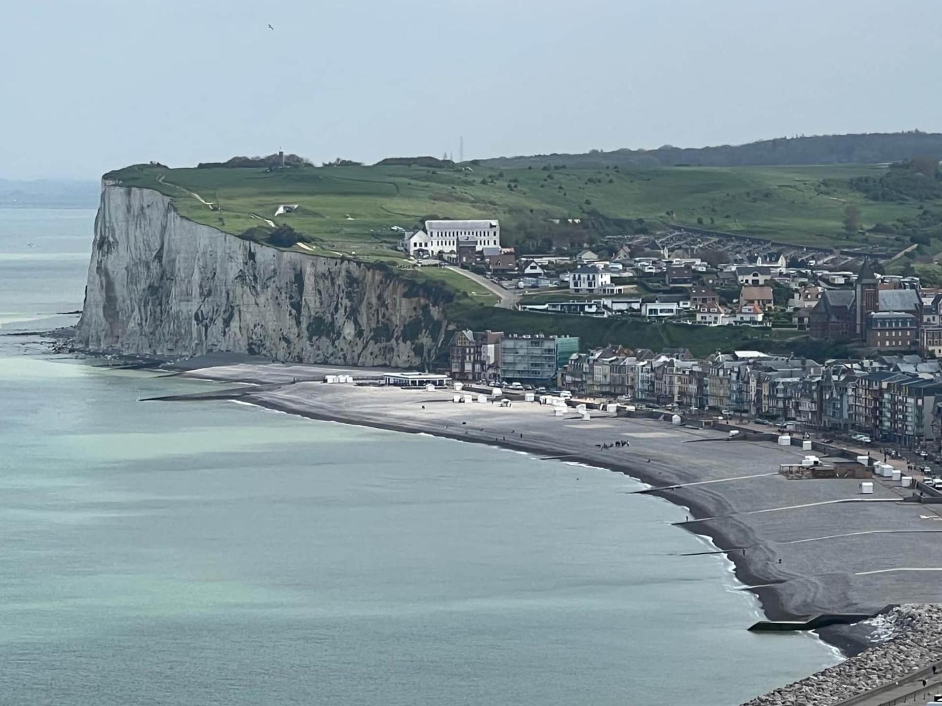 Appartement La Vue Mers Avec Vue Panoramique Et Balcon, 100 M Plage, Velos Fournis Location Capriciosa, Petit Dejeuner En Option Buitenkant foto